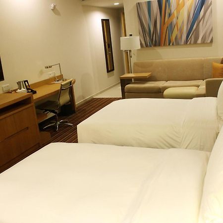 Hyatt Place Shenzhen Airport Chambre photo
